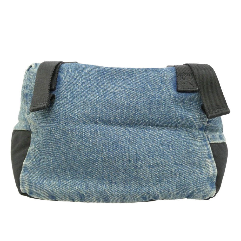 Supreme シュプリーム 25AW Denim Messenger Bag デニム メッセンジャー ショルダーバッグ インディゴブルー系 ブラック系【極上美品】【中古】 Supreme シュプリーム 25AW Denim Messenger Bag デニム