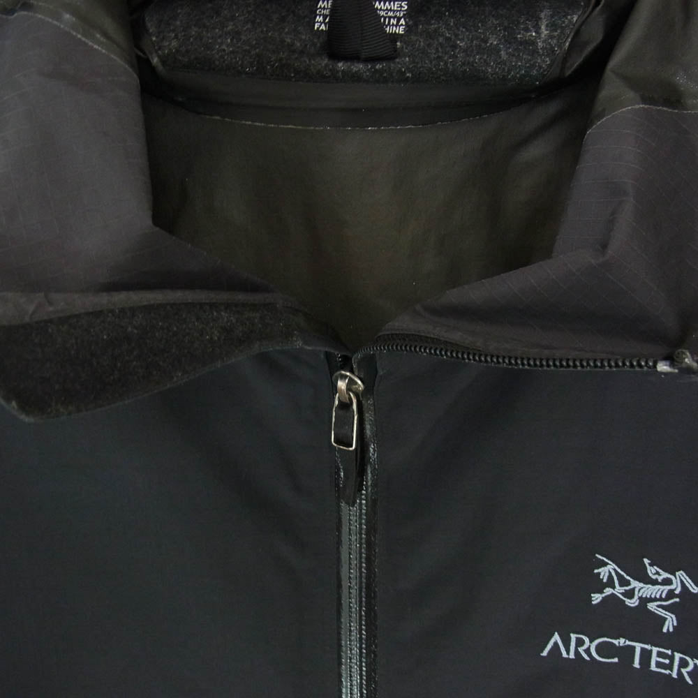 ARC'TERYX アークテリクス 21776-115876 ZETA SL JACKET ゼータ ジャケット マウンテン パーカー ジャケット ブラック系 L【中古】