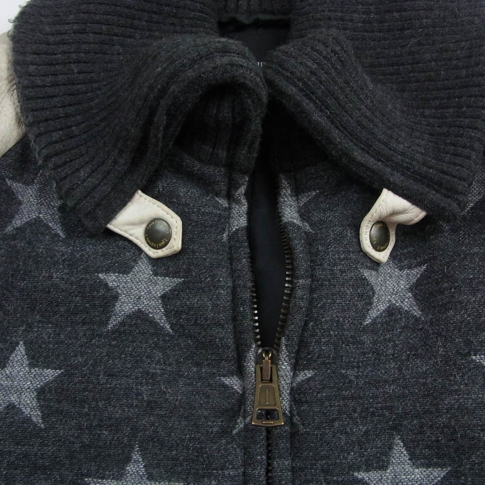 1piu1uguale3 ウノピュウノウグァーレトレ MRB001 MOON WOOLTWEED LAMBSKIN DONKEY ZIP STADIUM ムーン社製 ウールツイード 袖ラムレザー ドンキー ジップ スタジアムジャケット スタジャン グレー系 4【中古】