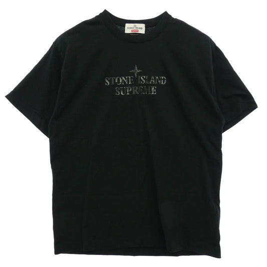 Supreme シュプリーム STONE ISLAND ストーンアイランド 22SS 7625201S8 Stone Island S/S Top ストーンアイランド S/S トップ ラバーロゴ プリント 半袖 Tシャツ ブラック系 M【中古】