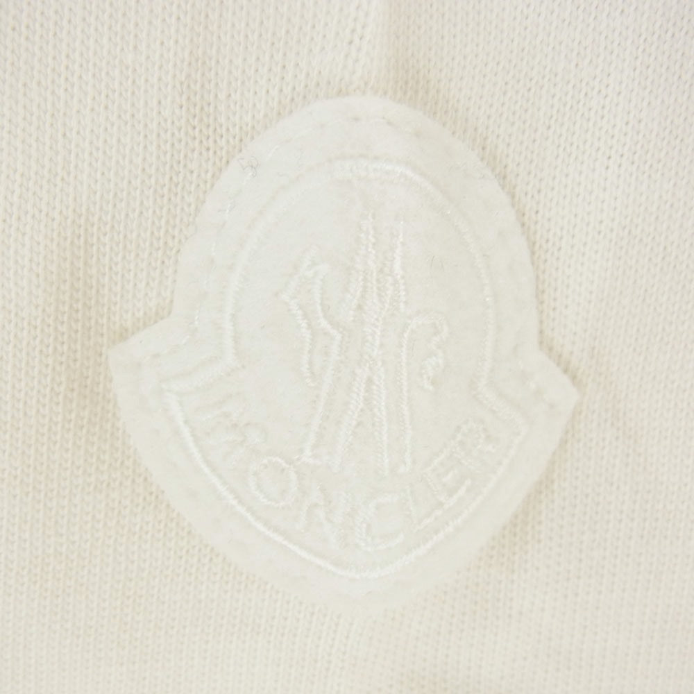 MONCLER モンクレール 23SS I10918C00011 M2643 SS TSHIRT ロゴワッペン グリッター ラメ ロゴ フットボール 半袖 Tシャツ オフホワイト系 L【中古】