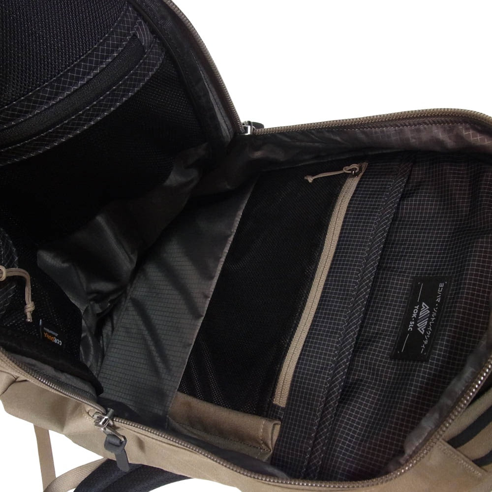GREGORY グレゴリー OUTSET 24 アウトセット 24L バックパック デイパック リュック DESERT TAN【極上美品】【中古】