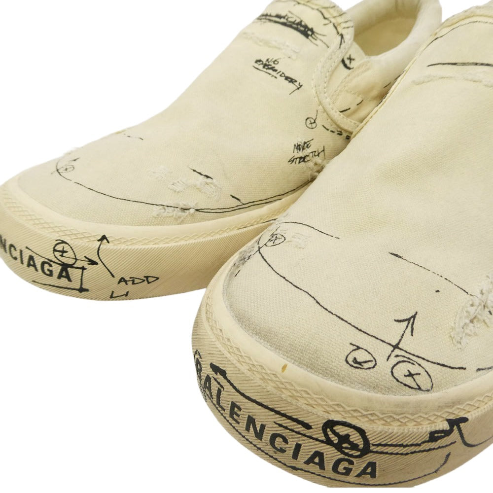 BALENCIAGA バレンシアガ 710297 Graffiti Distressed Slip-On Sneakers ヴィンテージ加工 グラフィティ ディストレスド スリッポン ローカット シューズ オフホワイト系 43【中古】