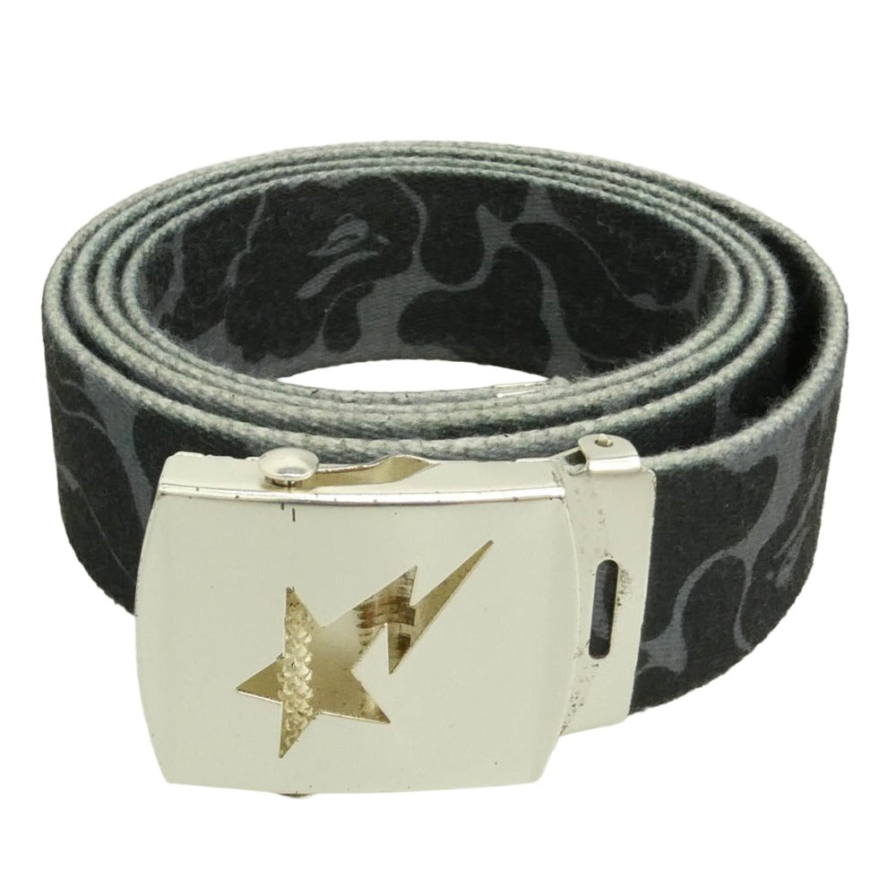 A BATHING APE アベイシングエイプ 迷彩柄 カモフラージュ BAPE STA GI ベルト ガチャ ベルト グレー系【中古】