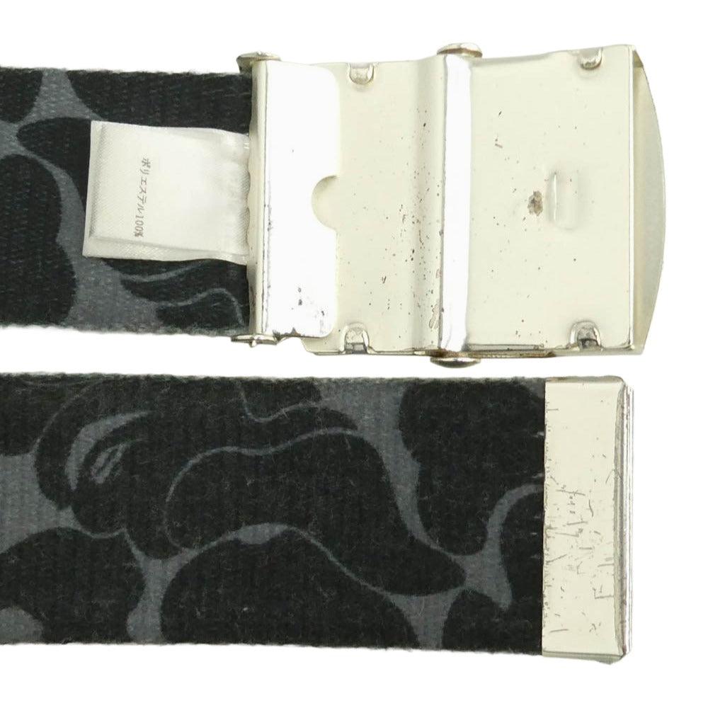 A BATHING APE アベイシングエイプ 迷彩柄 カモフラージュ BAPE STA GI ベルト ガチャ ベルト グレー系【中古】