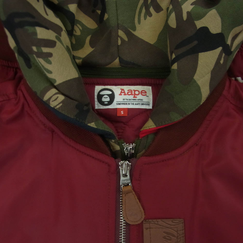 A BATHING APE アベイシングエイプ APPJKM7247XXB AAPE エーエイプ フード着脱可 中綿 MA-1 ボンバー ジャケット レッド系 ボルドー系 S【中古】