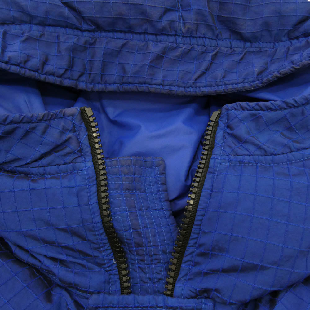STONE ISLAND ストーンアイランド 791571432 【フェイクバスターズ鑑定済】MACRO RIPSTOP NYLON METAL IN ECONYL REGENERATED NYLON DOWN-TC JACKET ロング ダウンコート ブルー系 S【中古】