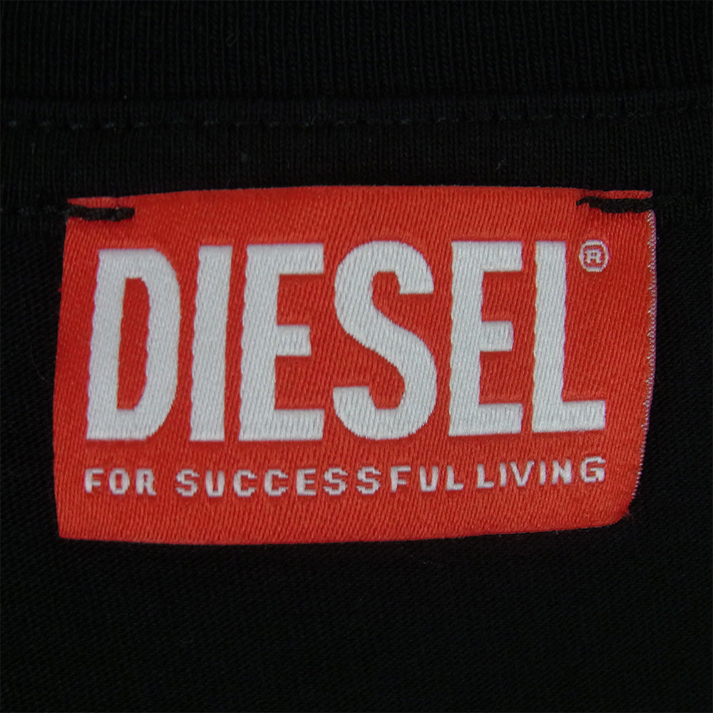 DIESEL ディーゼル T-Boxt-Div 刺繍 ワッペン ロゴ 半袖 Tシャツ コットン バングラデシュ製 ブラック系 M【中古】