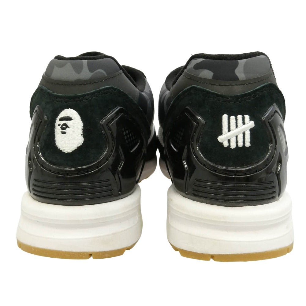 adidas アディダス A BATHING APE アベイシングエイプ UNDEFEATED アンディフィーテッド FY8852 × A BATHING APE × UNDEFEATED ZX8000 アベイシングエイプ アンディフィーテッド ZX8000 スニーカー ブラック系 27cm【中古】