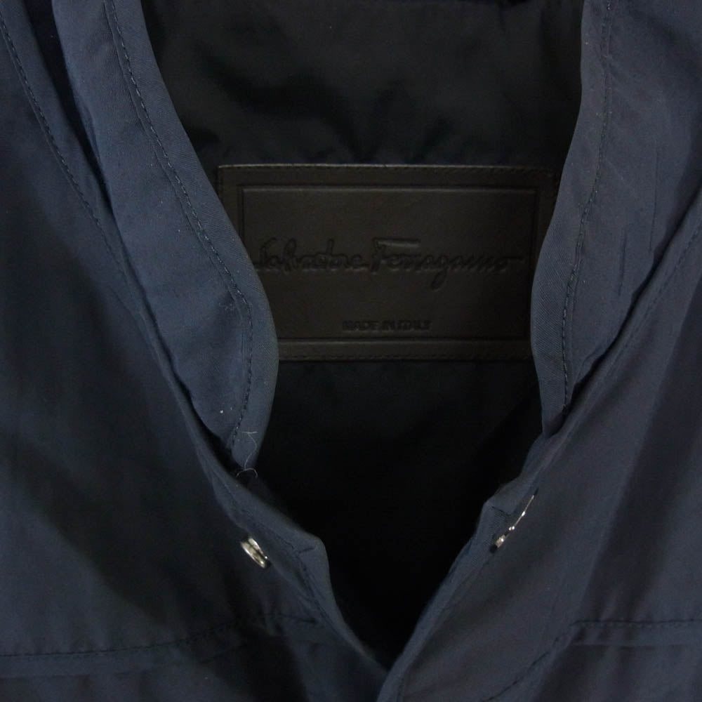 Salvatore Ferragamo サルヴァトーレフェラガモ キルティング スタンドカラー フィールド ジャケット ネイビー系 48【中古】