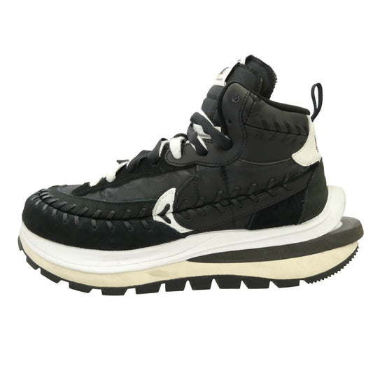 NIKE ナイキ Sacai サカイ JEAN-PAUL GAULTIER ジャンポールゴルチエ 22AW DH9186-001 × sacai × Jean Paul Gaultier Vapor Waffle サカイ ジャンポール ゴルチエ ヴェイパー ワッフル スニーカー ブラック系 ホワイト系 24.5cm【中古】