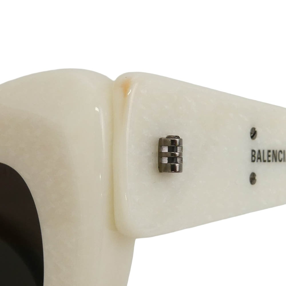 BALENCIAGA バレンシアガ BB0204S イタリア製 CAT EYE Sunglasses キャットアイ メガキャットアイフレーム サングラス ホワイト系 49□23-150【中古】