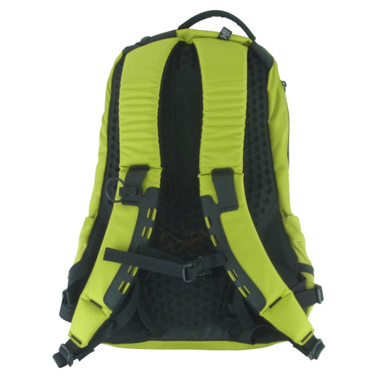 ARC'TERYX アークテリクス X000007489 23年製 ARRO 16 BACKPACK アロー バックパック バッグ リュック ブラック系 イエロー系【中古】