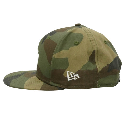 STUSSY ステューシー NEW ERA ニューエラ × NEW ERA ニューエラ ストックロゴ 刺繍 カモフラージュ 迷彩柄 ロゴ ベイスボール キャップ グリーン系【中古】