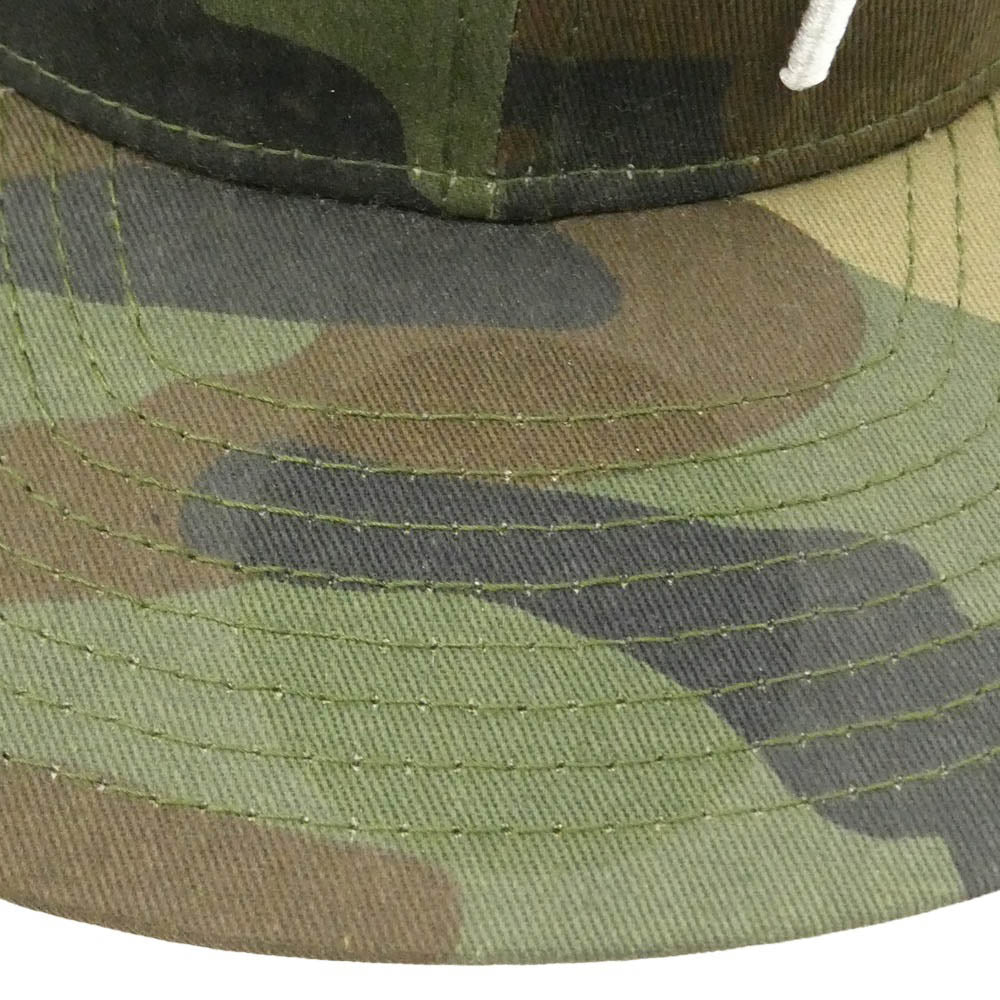 STUSSY ステューシー NEW ERA ニューエラ × NEW ERA ニューエラ ストックロゴ 刺繍 カモフラージュ 迷彩柄 ロゴ ベイスボール キャップ グリーン系【中古】