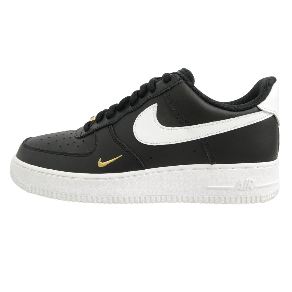 NIKE ナイキ CZ0270-001 Women's Air Force 1 Low 07 Essential Gold Mini Swoosh ウィメンズ エアフォース1 ロー 07 エッセンシャル ローカット スニーカー ブラック系 27cm【中古】