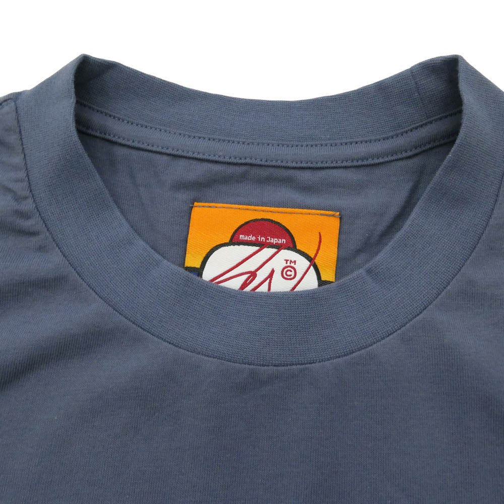 エスダブリュージェーピー 26SS SW-26SS-27 LA TO TOKYO T-SHIRT ロゴプリント クルーネック 半袖 Tシャツ ネイビー ネイビー系 L【新古品】【未使用】【中古】