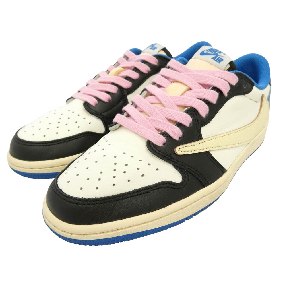 NIKE ナイキ FRAGMENT DESIGN フラグメントデザイン 21AW DM7866-140 × Travis Scott × fragment design 【フェイクバスターズ鑑定済】Air Jordan 1 Low OG SP Military Blue トラヴィススコット × フラグメントデザイン × エアジョーダン1 ロー OG SP ミリタリー ブルー ローカット スニーカー ホワイト系 ブルー系 25.5cm【中古】