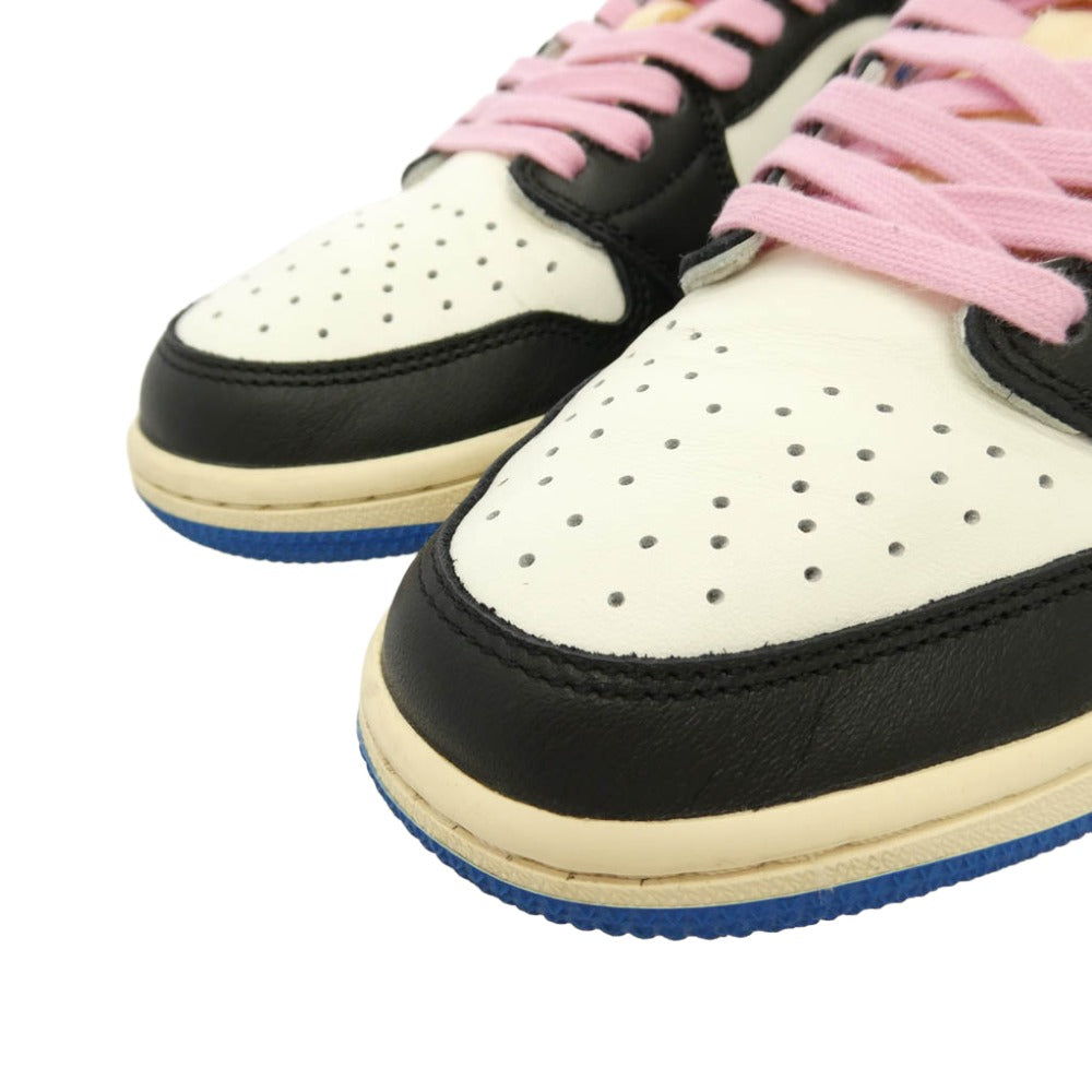 NIKE ナイキ FRAGMENT DESIGN フラグメントデザイン 21AW DM7866-140 × Travis Scott × fragment design 【フェイクバスターズ鑑定済】Air Jordan 1 Low OG SP Military Blue トラヴィススコット × フラグメントデザイン × エアジョーダン1 ロー OG SP ミリタリー ブルー ローカット スニーカー ホワイト系 ブルー系 25.5cm【中古】