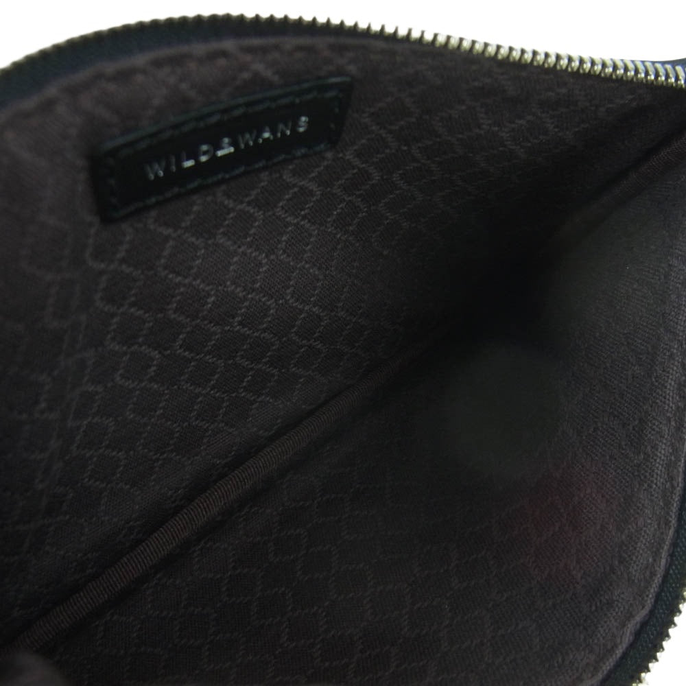 WILDSWANS ワイルドスワンズ FLAT フラット レザー スクエア型 ポーチ ブラック系【中古】