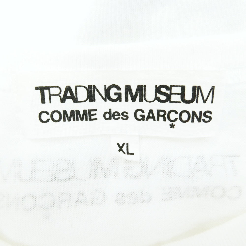 COMME des GARCONS コムデギャルソン 23SS OZ-T107 × TRADING MUSEUM トレイディング ミュージアム フロントプリント Tシャツ 半袖カットソー ホワイト系 XL【中古】