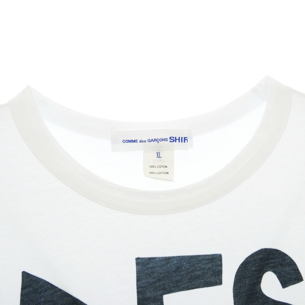 COMME des GARCONS コムデギャルソン 23SS FK-T007 SHIRT Brett Westfall ブレットウェストフォール STRAWBERRY ストロベリー Tシャツ 半袖カットソー ホワイト系 XL【中古】