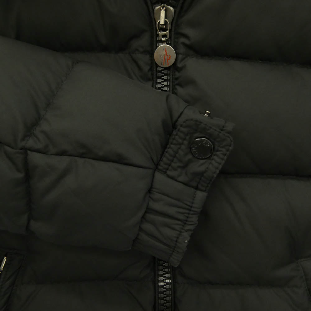 MONCLER モンクレール 920-091-40365-50 CHEVALIER シェバリエ ダウン ジャケット ブラック系【中古】