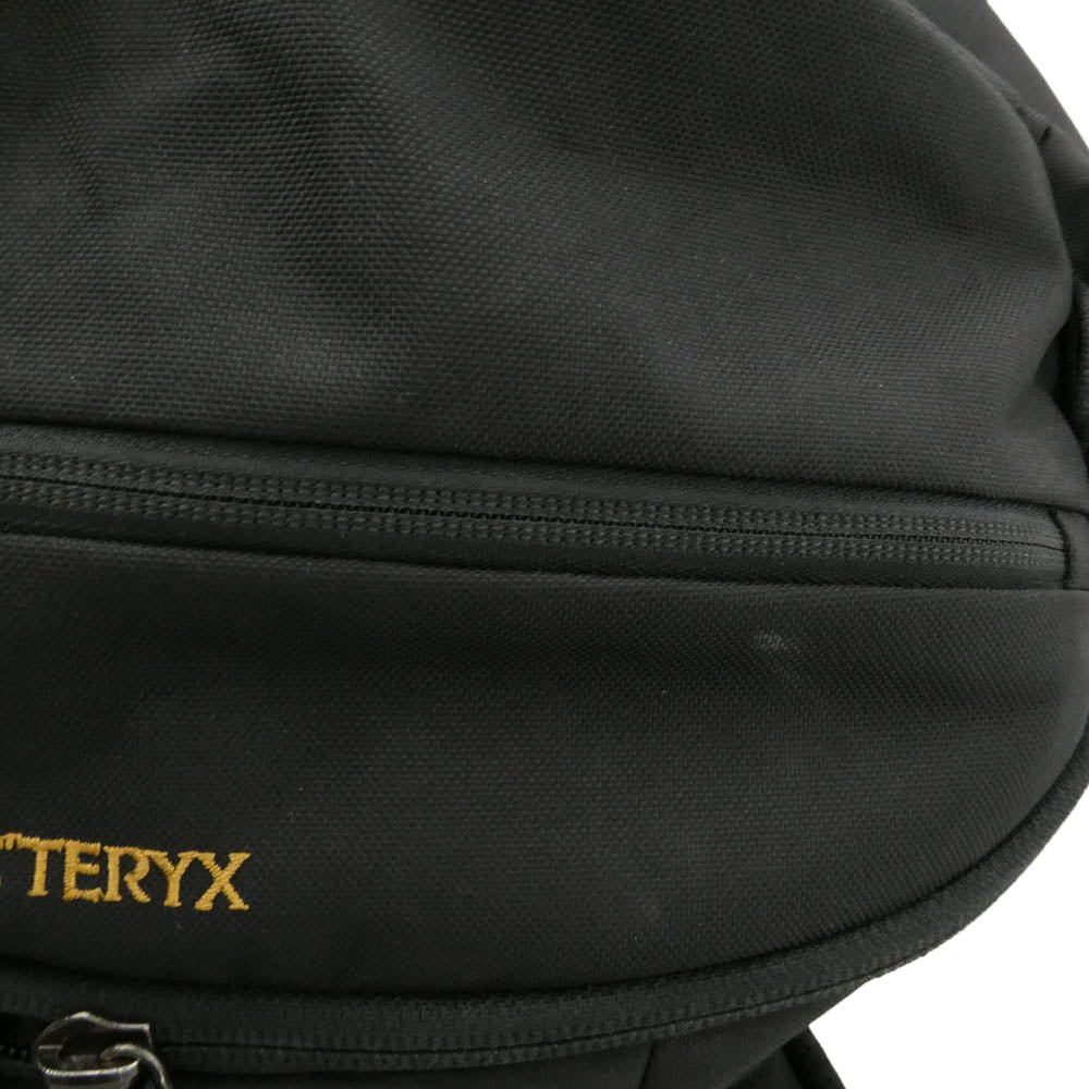 ARC'TERYX アークテリクス X000006044 23年製 MANTIS 26 BACKPACK マンティス26 バックパック バッグ リュック ブラック系【中古】
