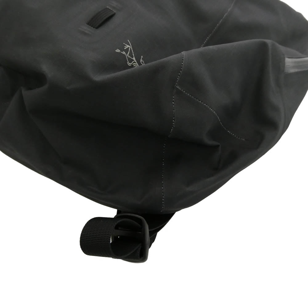 ARC'TERYX アークテリクス X000006402 24年製 Granville 16 BACKPACK グランヴィル16 バックパック バッグ リュック ブラック ブラック系【中古】