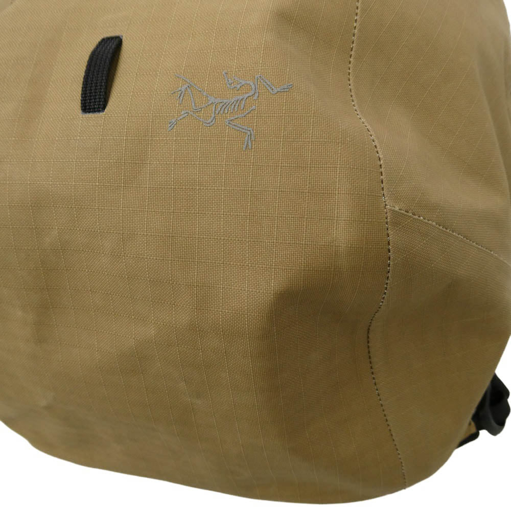 ARC'TERYX アークテリクス X000006402 23年製 Granville 16 BACKPACK グランヴィル16 バックパック バッグ リュック ベージュ ベージュ系 ライトブラウン系【中古】