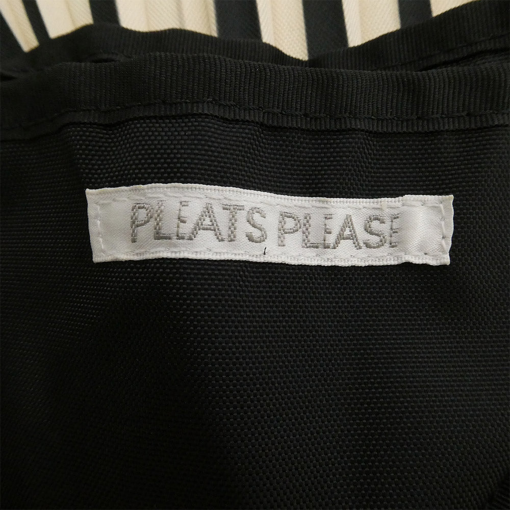 PLEATS PLEASE プリーツプリーズ イッセイミヤケ PP02-AG601 プリーツ加工 ストライプ トートバッグ オフホワイト系【中古】