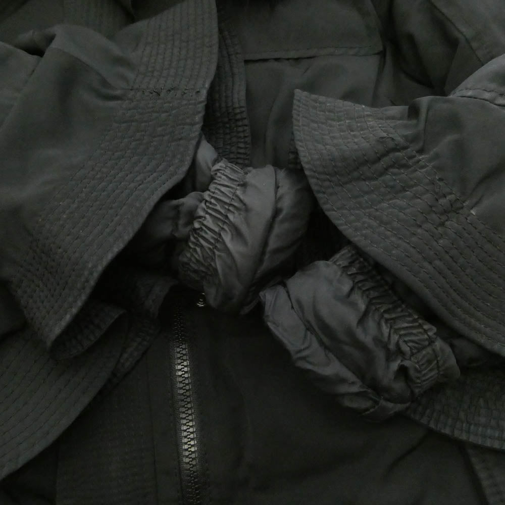 MONCLER モンクレール Sacai サカイ × sacai サカイ SHIO ファー ダウンジャケット ブラック系【中古】
