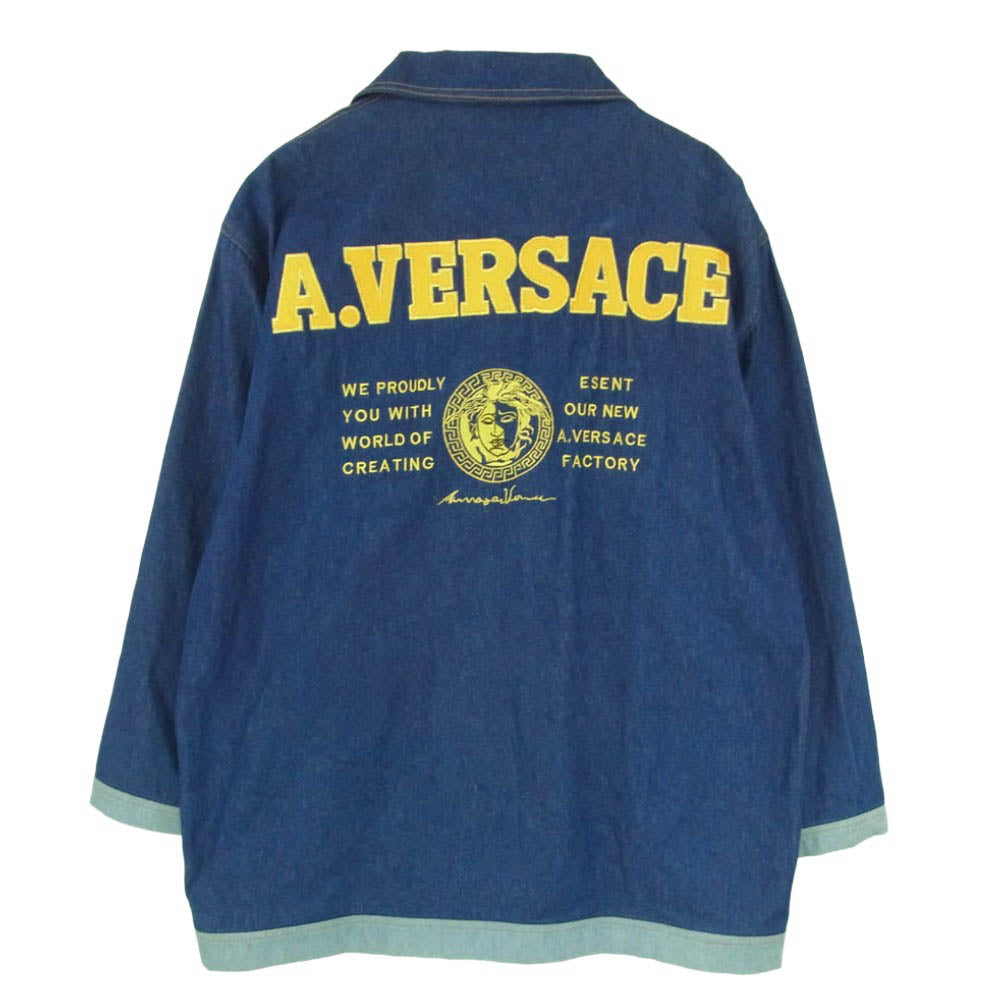 VERSACE ヴェルサーチ バック刺繍 メデューサ ロゴ刺繍 ジップ デニムジャケット インディゴブルー系 L【中古】