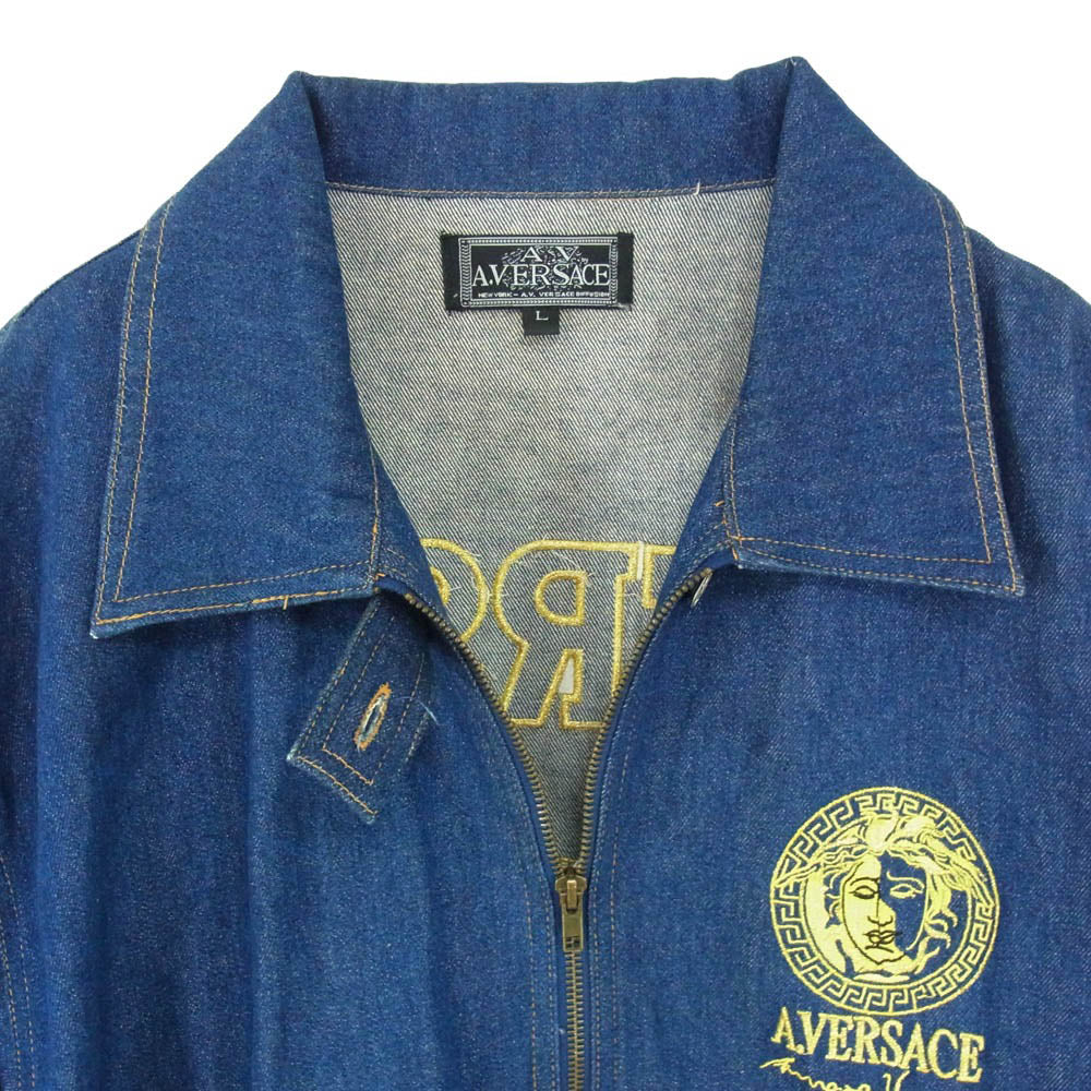 VERSACE ヴェルサーチ バック刺繍 メデューサ ロゴ刺繍 ジップ デニムジャケット インディゴブルー系 L【中古】