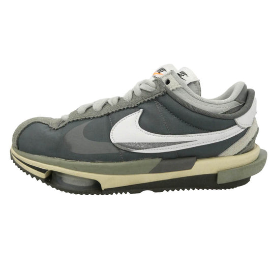 NIKE ナイキ Sacai サカイ DQ0581-001 sacai Zoom Cortez Iron Grey ズーム コルテッツ アイアングレー スニーカー ダークグレー系 グレー系 25cm【中古】