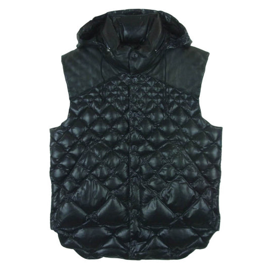 Emporio Armani エンポリオ・アルマーニ F1K260 レザー切替 キルティング ダウン ベスト 中国製 ブラック系 50【中古】