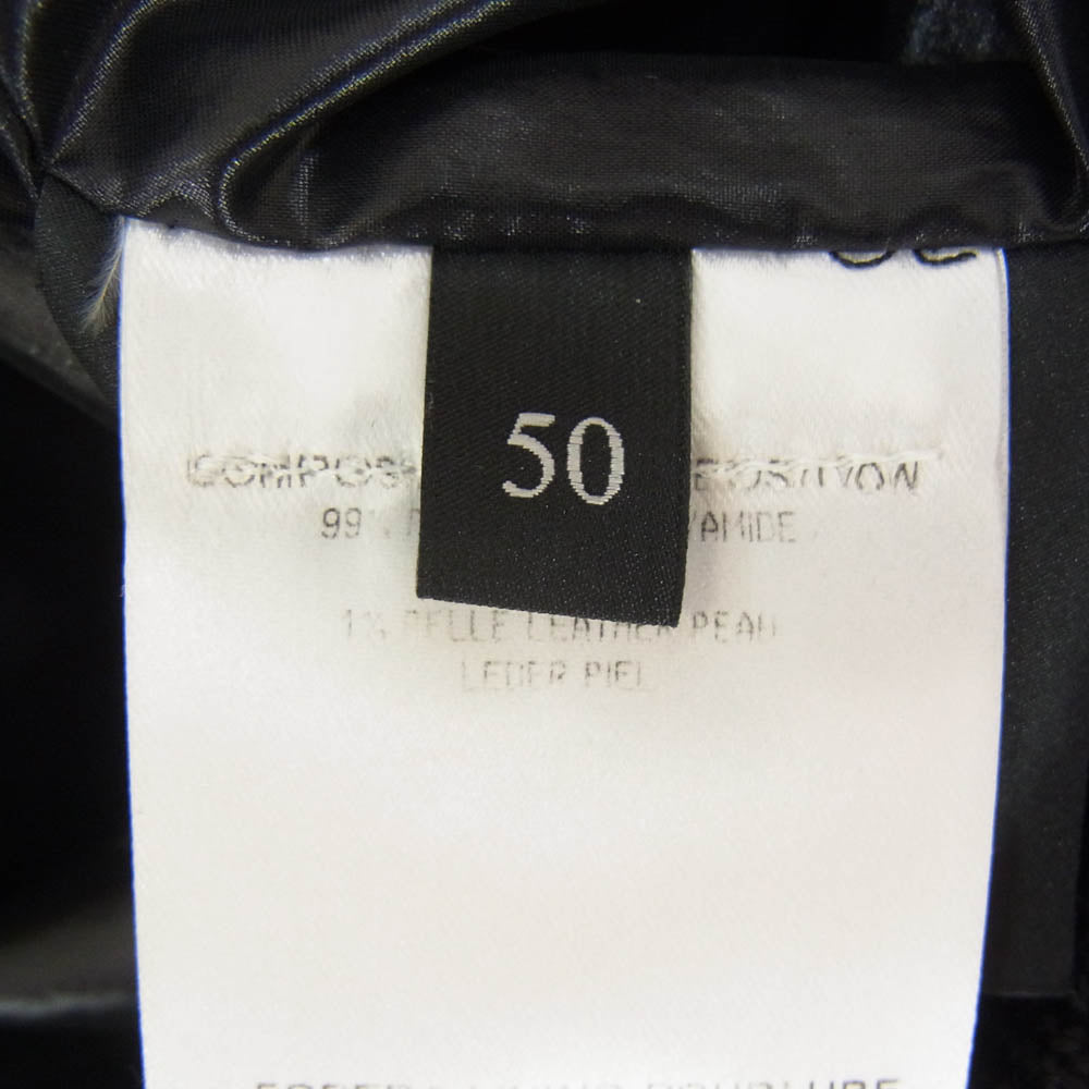 GUCCI グッチ 200610 Z4063 ロゴワッペン ダウン ジャケット ブラック系 50【中古】