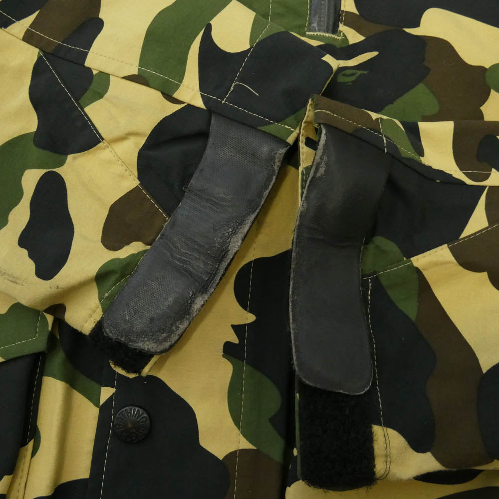 A BATHING APE アベイシングエイプ 1ST CAMO GORE-TEX NYLON JACKET ファースト カモ イエローカモ 猿迷彩 ゴアテックス ナイロン ジャケット マルチカラー系 M【中古】