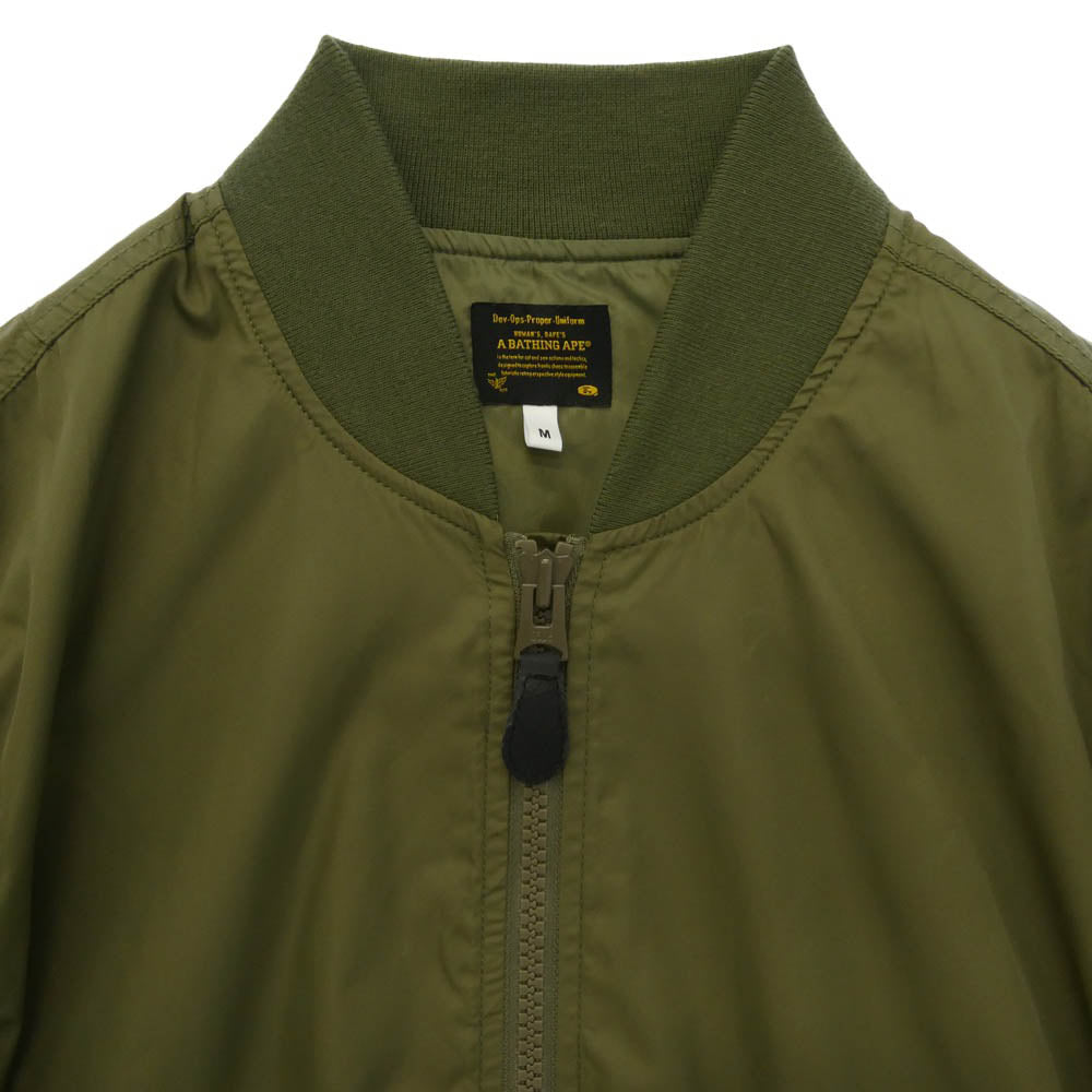A BATHING APE アベイシングエイプ 001GDE201009X ナイロン 両袖 アーム ロゴ プリント MA-1 タイプ フライト ナイロン ジャケット ブルゾン カーキ系 M【中古】