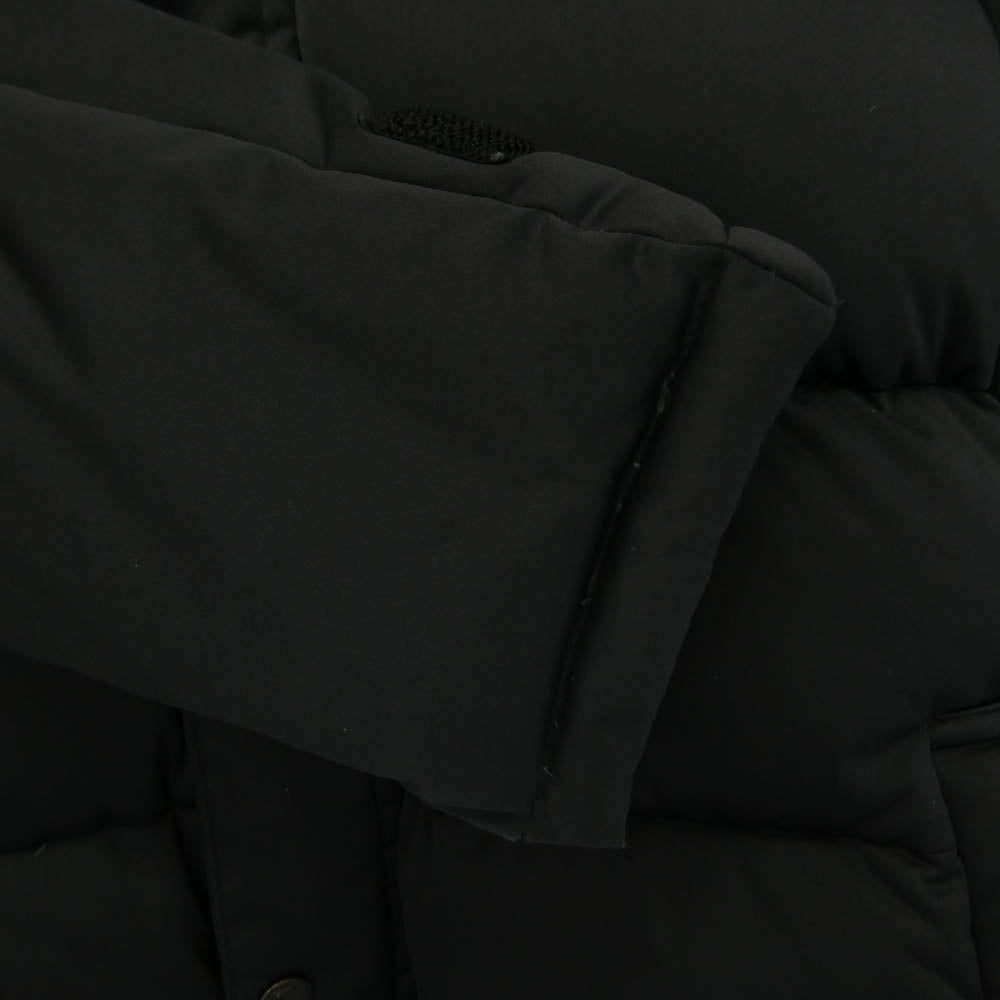 BURBERRY BLACK LABEL バーバリーブラックレーベル BMP21-319-09 ホースマーク ワッペン ロゴ ダウン ジャケット ブラック系 S【中古】