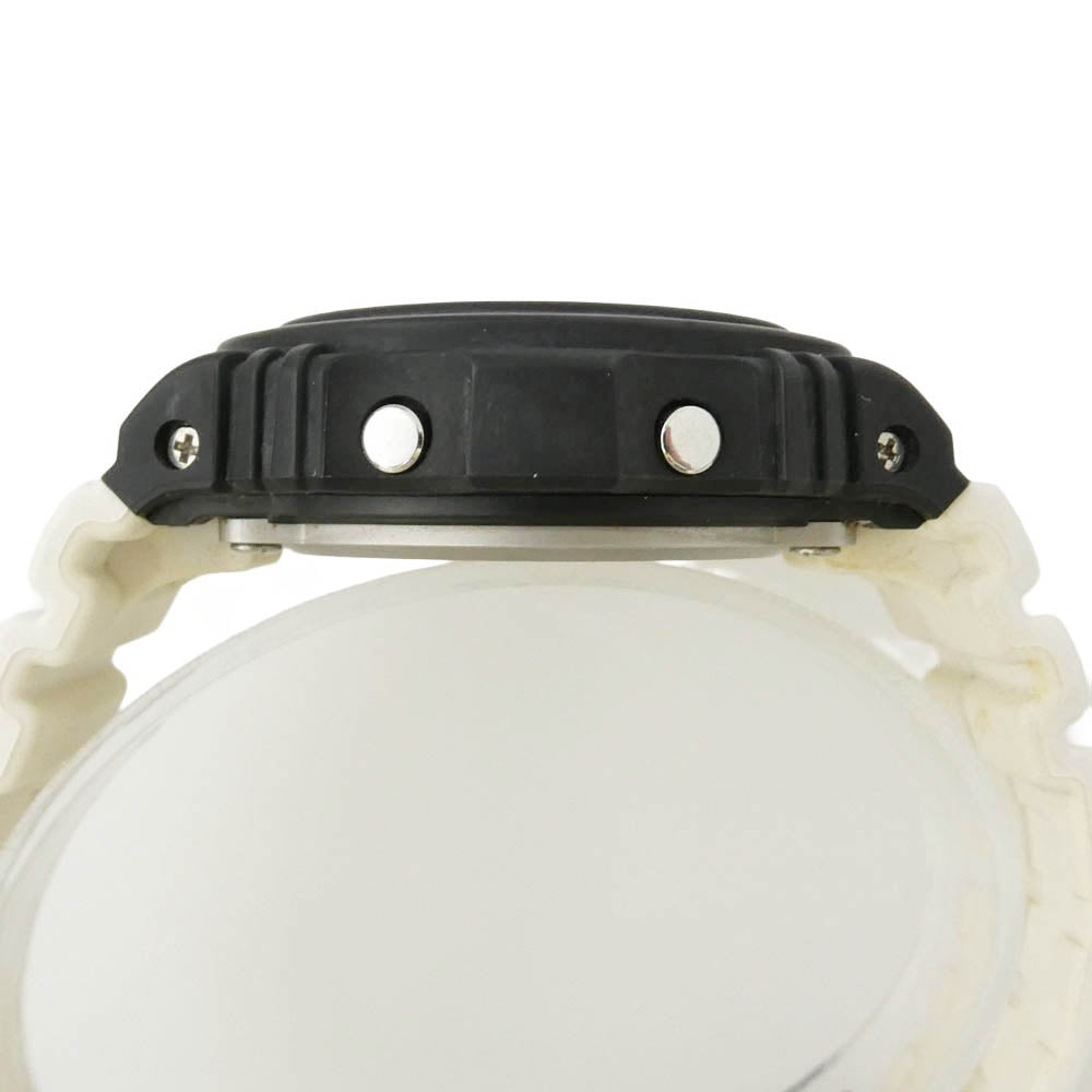 CASIO G-SHOCK カシオ ジーショック GWX-5700SSN ウミヘビ柄 ツートンカラー 電波ソーラー ウォッチ 腕時計 ブラック系 ホワイト系【中古】