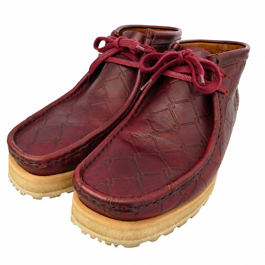 Clarks クラークス 26186060 × STARCOW PARIS Wallabee Scout ワラビー スカウト 型押しレザー ミドルカット ブーツ エンジ系 UK8【中古】