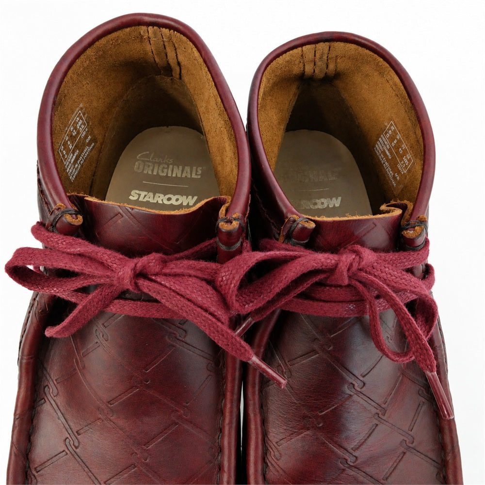 Clarks クラークス 26186060 × STARCOW PARIS Wallabee Scout ワラビー スカウト 型押しレザー ミドルカット ブーツ エンジ系 UK8【中古】