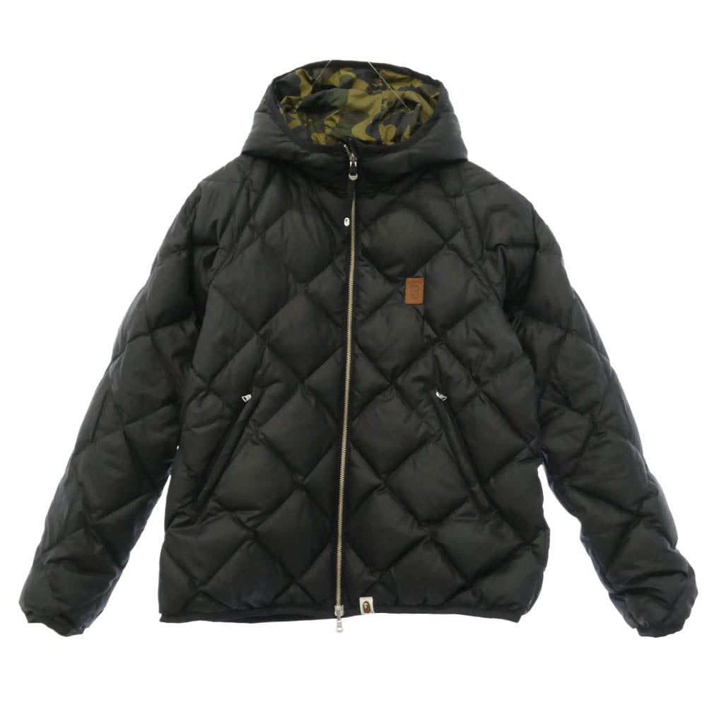 A BATHING APE アベイシングエイプ 1870-141-048 1ST CAMO ファーストカモ ワンポイント レザーパッチ ロゴ リバーシブル グリーンカモ キルティング ダウン ジャケット カモフラ 猿迷彩 グリーン系 L【中古】