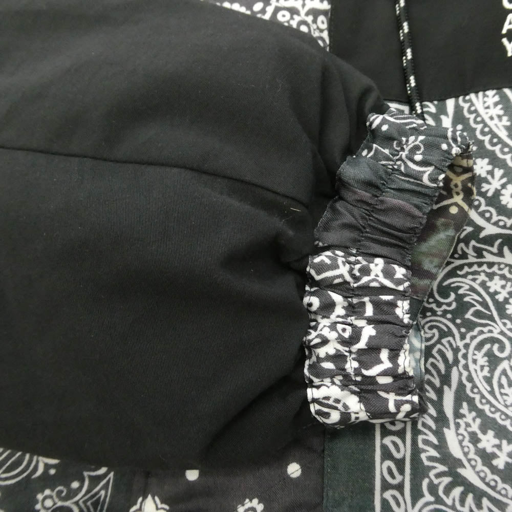 NEIGHBORHOOD ネイバーフッド 21AW 212TSNH-JKM11 BANDANA CHOPPED DOWN E-JKT 総柄 バンダナ チョップド ロゴ刺繍 アウター ダウンジャケット ブラック系 XL【中古】