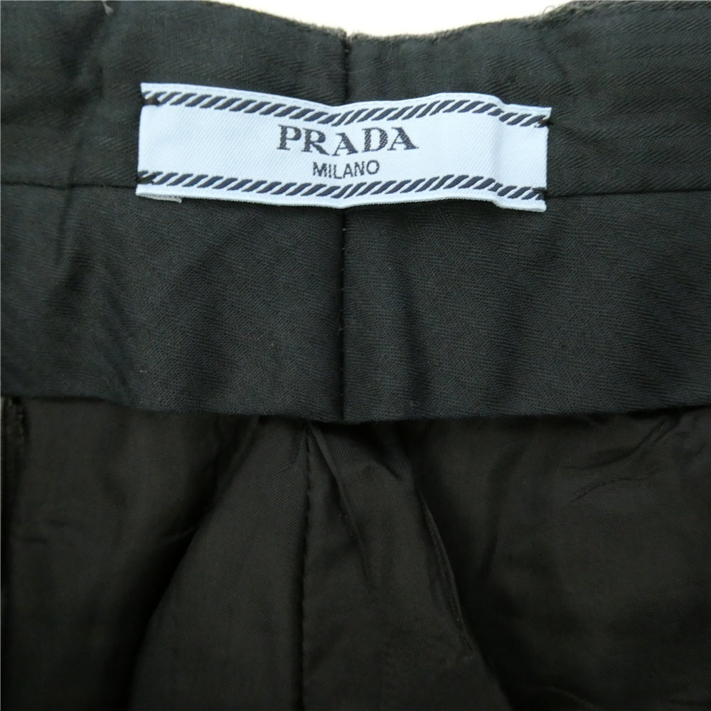 PRADA プラダ P270JG S000 2025年モデル イタリア製 ヴァージンウール センタープレス スラックスパンツ グレー系 38【中古】