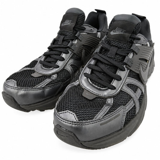 NIKE ナイキ FD0736-001 Women's V2K Run ウィメンズ V2K ラン スニーカー ブラック系 28cm【中古】