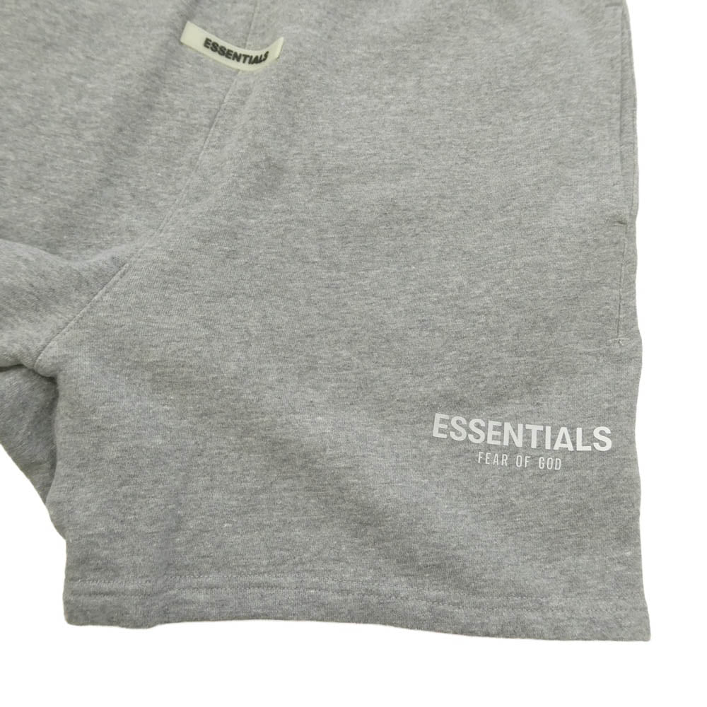 FEAR OF GOD フィアオブゴッド 5568-343-0060 ESSENTIALS SHORT PANTS エッセンシャルズ ラバーロゴ スウェット ハーフパンツ ショーツ グレー グレー系 M【中古】