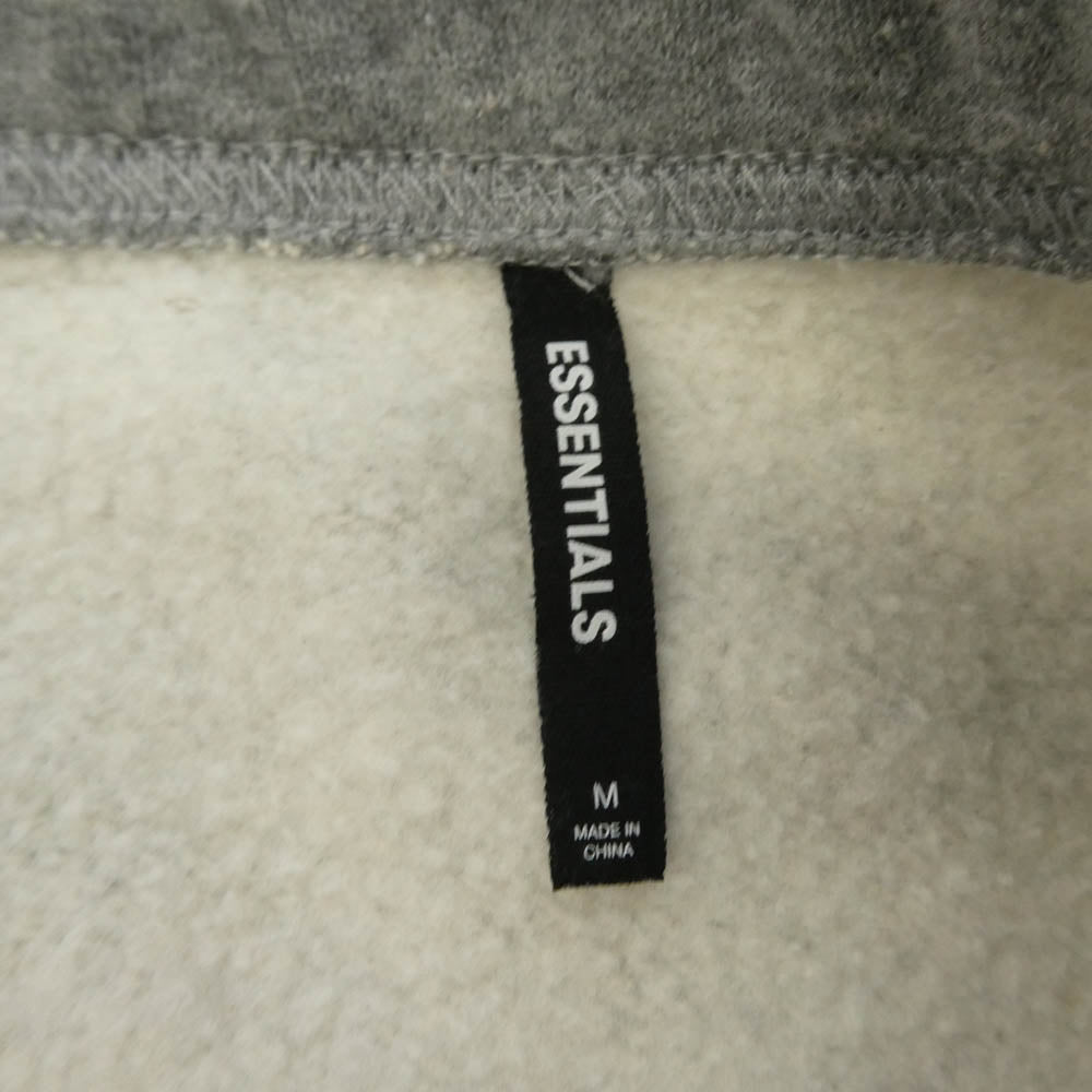 FEAR OF GOD フィアオブゴッド 5568-343-0060 ESSENTIALS SHORT PANTS エッセンシャルズ ラバーロゴ スウェット ハーフパンツ ショーツ グレー グレー系 M【中古】