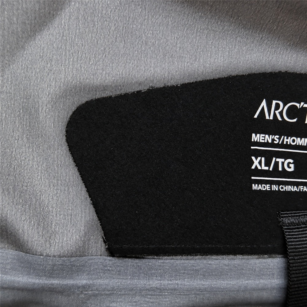 ARC'TERYX アークテリクス X000007149 Rush Jacket Yukon/Edziza ラッシュ ジャケット ユーコン/エジザ ブラウン系 イエロー系 XL【新古品】【未使用】【中古】